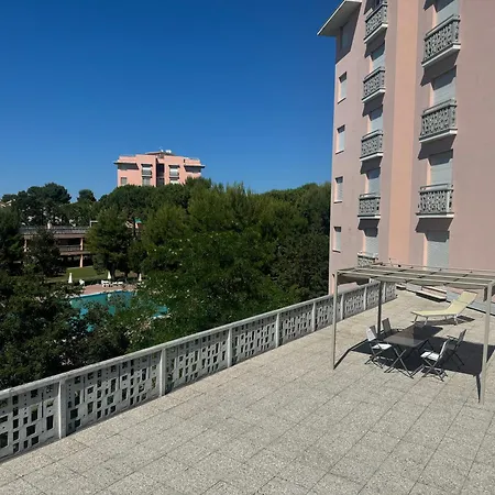 Marcelli, Trilocale Con Terrazzo In Con Piscina - M398 Marcelli