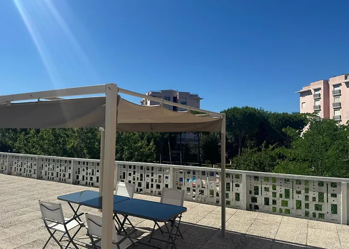 Appartamento Marcelli, Trilocale Con Terrazzo In Con Piscina - M398